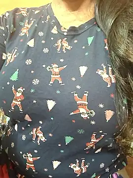 CUTE SOPHIA- online show from April 5, 2026, 8:48 pm