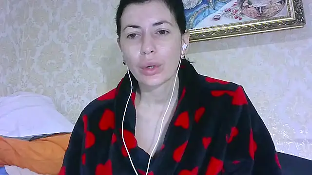 StunnigArt online show from December 20, 2025, 2:25 am