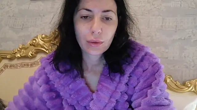 StunnigArt online show from February 22, 2026, 4:37 am