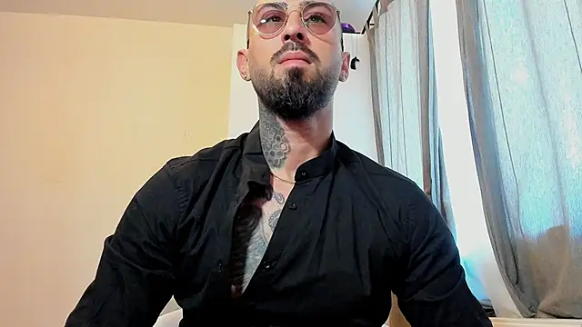 Snapshot of Baddfuckerr chatting on January 17, 2025, 8:13 am Baddfuckerr online show from January 17, 2025, 8:13 am