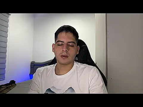 Snapshot of lordbeja chatting on March 31, 2026, 1:07 am lordbeja online show from March 31, 2026, 1:07 am