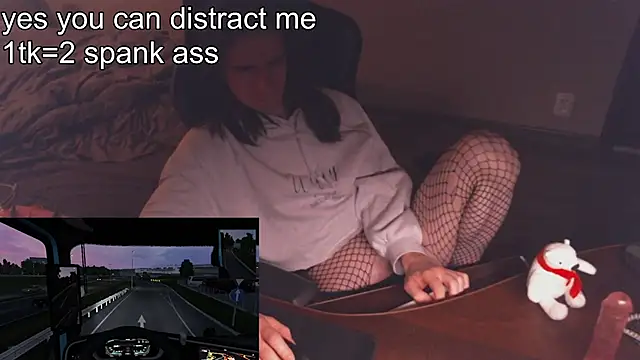 izilizi 23 online show from December 28, 2024, 3:59 pm