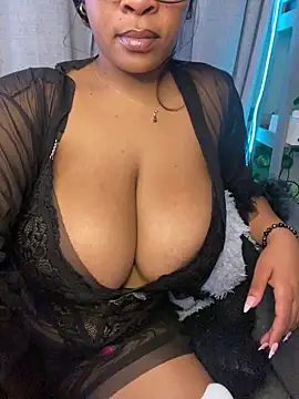 YellowHoneyDip online show from April 1, 2026, 8:59 am