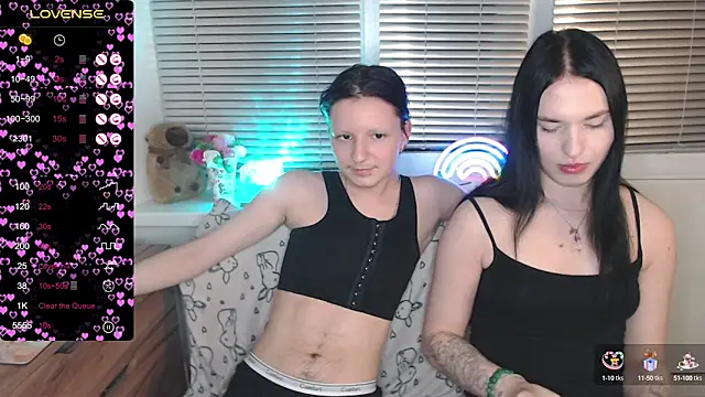 sky9669 online show from October 4, 2025, 3:46 pm