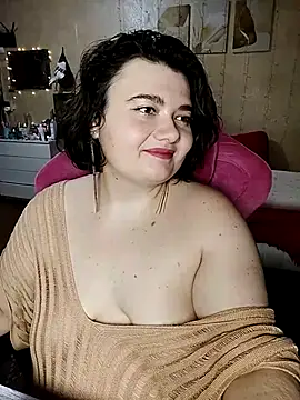 Snapshot of DenisHailey chatting on October 5, 2025, 2:46 am DenisHailey online show from October 5, 2025, 2:46 am