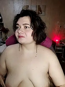 Snapshot of DenisHailey chatting on October 15, 2025, 2:25 pm DenisHailey online show from October 15, 2025, 2:25 pm