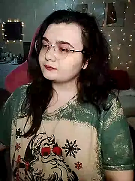 Snapshot of DenisHailey chatting on February 23, 2025, 4:57 pm DenisHailey online show from February 23, 2025, 4:57 pm