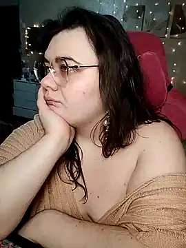 Snapshot of DenisHailey chatting on February 9, 2025, 6:26 pm DenisHailey online show from February 9, 2025, 6:26 pm