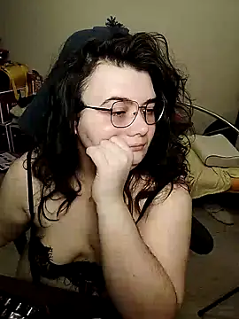 Snapshot of DenisHailey chatting on December 1, 2024, 10:15 pm DenisHailey online show from December 1, 2024, 10:15 pm