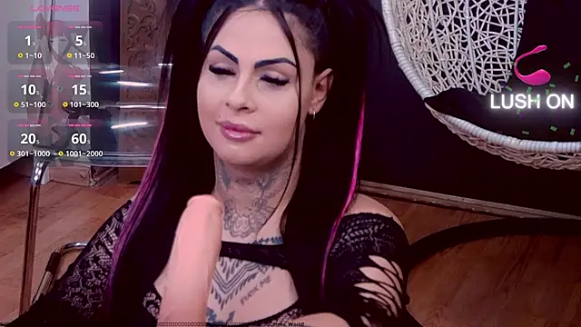 DeniSalome online show from February 16, 2025, 12:21 pm