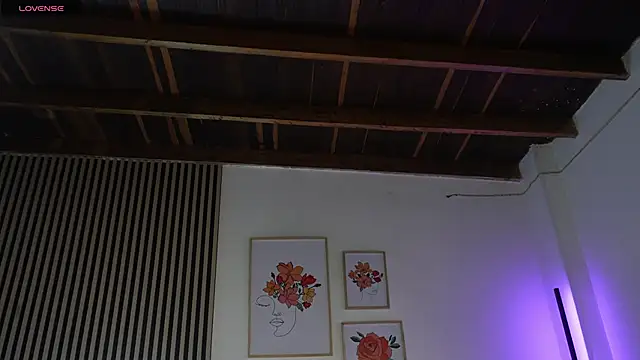 LillyDolls23 online show from April 5, 2026, 1:40 pm