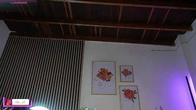 LillyDolls23 online show from March 19, 2026, 1:33 pm