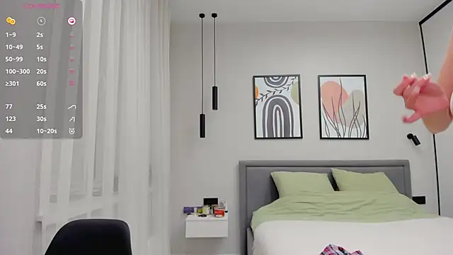 xxnadya online show from February 25, 2025, 4:25 pm