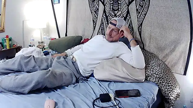 Obi-Spun-Kenobi online show from December 8, 2024, 3:29 am