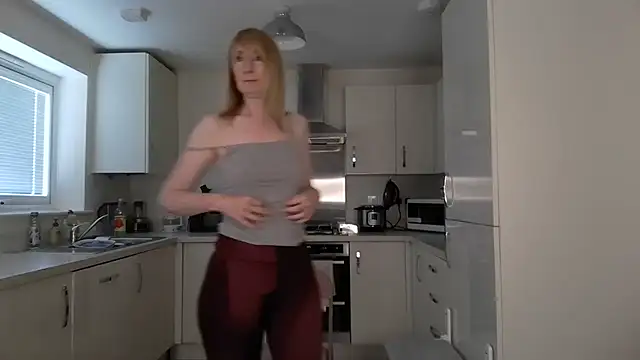 British Goddess Anna online show from July 21, 2026, 8:26 am