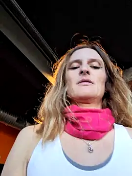 Snapshot of Katerina177 chatting on November 9, 2025, 2:21 pm Katerina177 online show from November 9, 2025, 2:21 pm