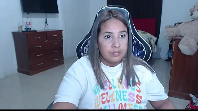 KathyHardcore69 online show from December 5, 2025, 3:38 am