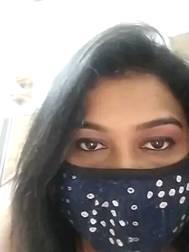 Snapshot of indianlisa5 chatting on February 3, 2026, 8:14 pm indianlisa5 online show from February 3, 2026, 8:14 pm