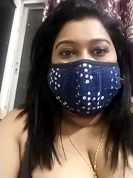 Snapshot of indianlisa5 chatting on February 7, 2026, 8:28 pm indianlisa5 online show from February 7, 2026, 8:28 pm