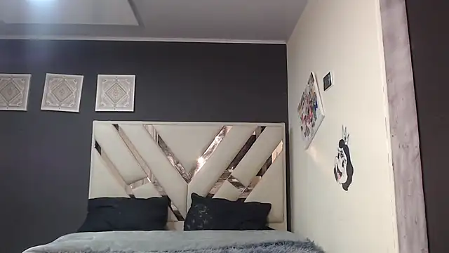 fairylatin222 online show from April 20, 2026, 1:13 pm