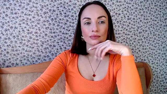 Tinadream20 online show from April 30, 2026, 6:42 am