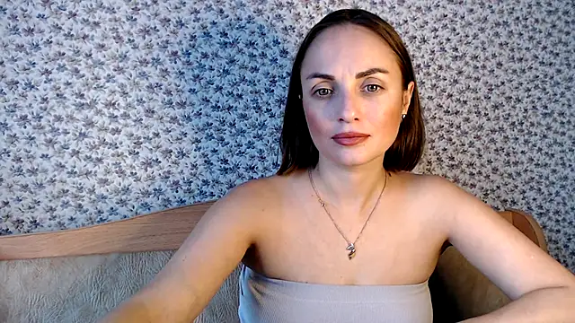 Snapshot of Tinadream20 chatting on June 12, 2026, 9:51 am Tinadream20 online show from June 12, 2026, 9:51 am