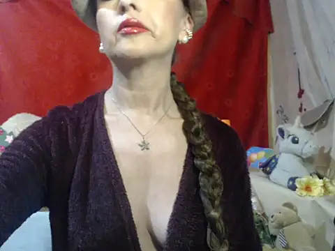 Snapshot of hottieperla chatting on September 25, 2025, 4:35 pm hottieperla online show from September 25, 2025, 4:35 pm