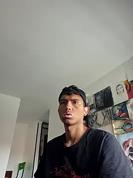 xrobXstax online show from October 2, 2025, 2:20 pm