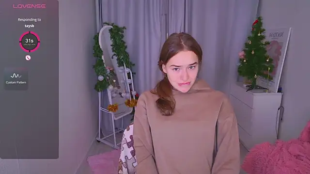 Snapshot of LovelyJessie chatting on December 18, 2025, 1:59 pm LovelyJessie online show from December 18, 2025, 1:59 pm