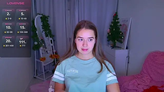 Snapshot of LovelyJessie chatting on December 20, 2025, 1:47 pm LovelyJessie online show from December 20, 2025, 1:47 pm