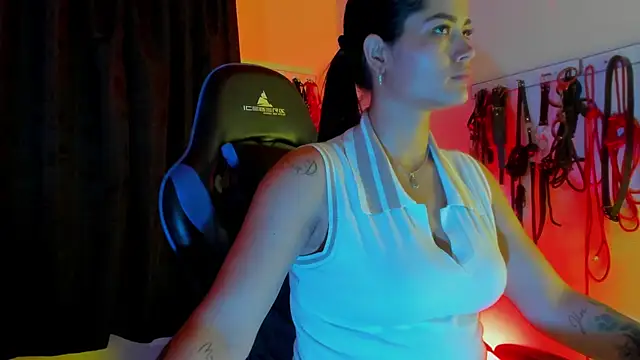 scarlet-kennedy98 online show from December 5, 2025, 6:39 pm