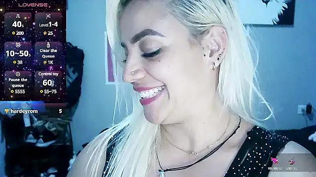 Snapshot of LuCKy_JoK chatting on February 17, 2025, 10:05 pm LuCKy JoK online show from February 17, 2025, 10:05 pm