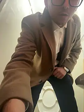 masterboss  online show from February 11, 2026, 8:31 pm