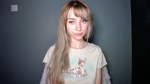 LuciaYoung online show from January 17, 2026, 8:23 pm