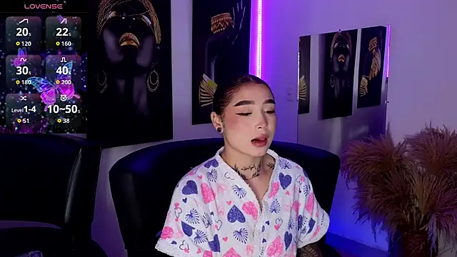 Snapshot of _brenna_hanson chatting on November 19, 2025, 7:25 pm brenna hanson online show from November 19, 2025, 7:25 pm