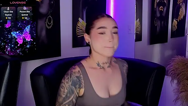 Snapshot of _brenna_hanson chatting on November 27, 2025, 7:03 pm brenna hanson online show from November 27, 2025, 7:03 pm