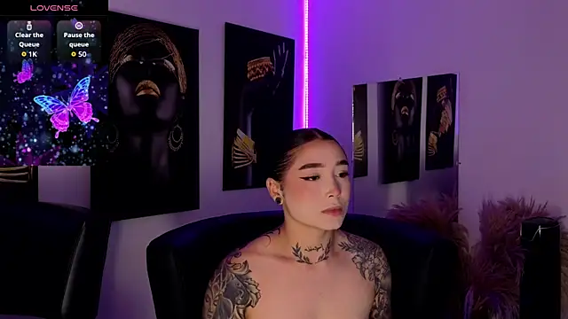 Snapshot of _brenna_hanson chatting on November 7, 2025, 7:07 pm brenna hanson online show from November 7, 2025, 7:07 pm