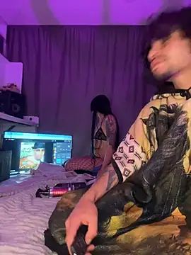 aangie  uwu online show from January 24, 2025, 4:27 am