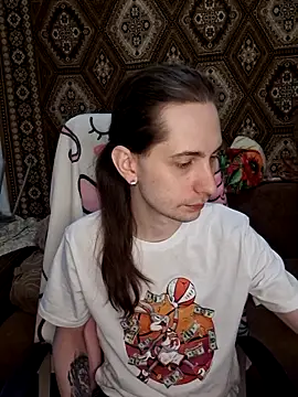 Nikki Sandy online show from February 28, 2025, 5:04 am