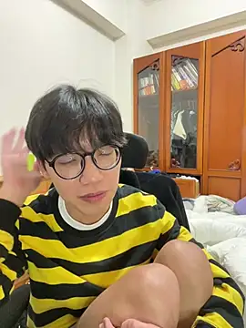 Snapshot of hihi0169 chatting on January 11, 2025, 9:15 pm hihi0169 online show from January 11, 2025, 9:15 pm