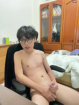 Snapshot of hihi0169 chatting on January 11, 2025, 6:12 pm hihi0169 online show from January 11, 2025, 6:12 pm