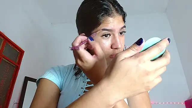 Snapshot of colombianmilf_ chatting on January 14, 2025, 8:37 pm colombianmilf online show from January 14, 2025, 8:37 pm