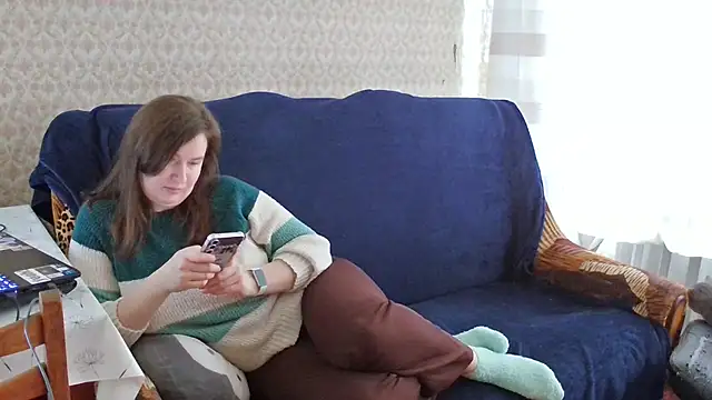 franceska blue online show from February 18, 2026, 10:12 am