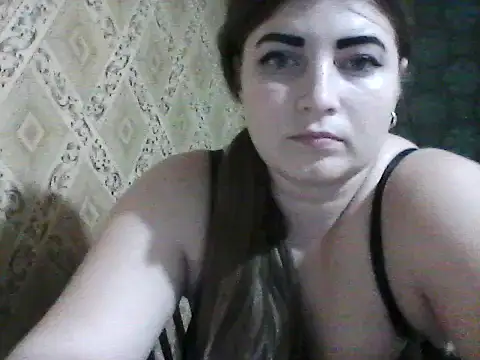 Elizabeth Meow online show from November 3, 2025, 5:38 pm