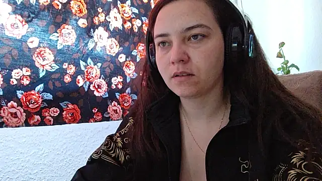 Snapshot of Cyndee_Winter chatting on March 22, 2025, 10:06 am Cyndee Winter online show from March 22, 2025, 10:06 am