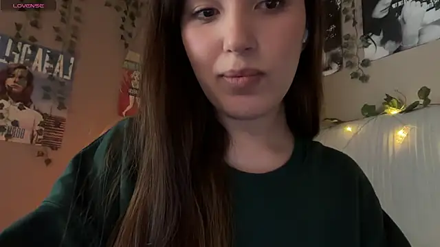 Anisawithlove online show from February 14, 2026, 8:25 am