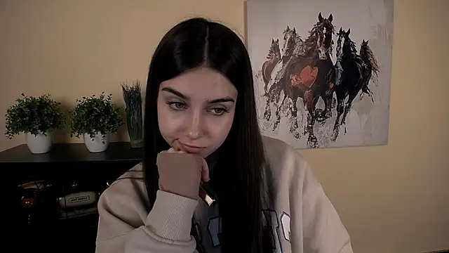 Snapshot of Lili_magic chatting on November 25, 2025, 8:47 am Lili magic online show from November 25, 2025, 8:47 am