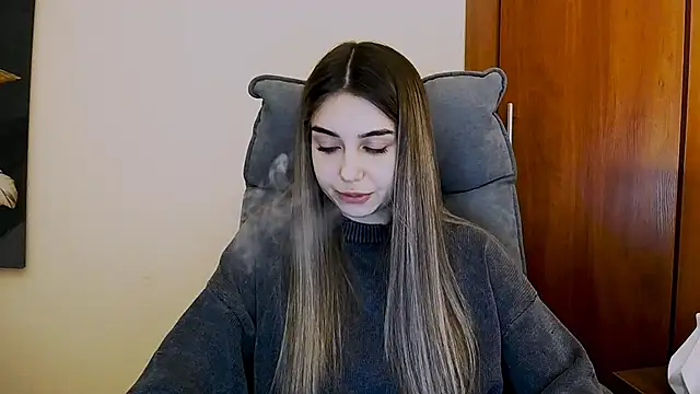 Snapshot of Lili_magic chatting on March 19, 2025, 12:45 pm Lili magic online show from March 19, 2025, 12:45 pm