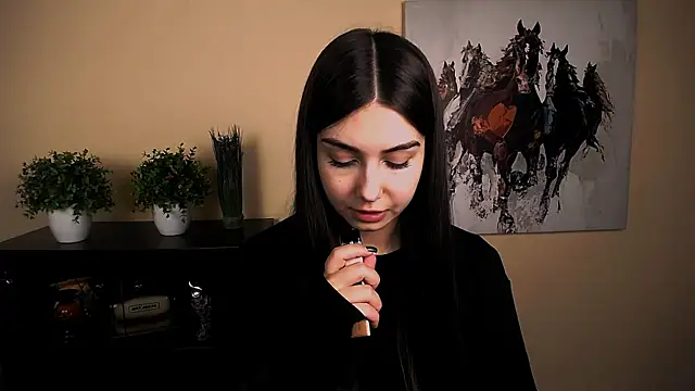 Snapshot of Lili_magic chatting on November 6, 2025, 12:42 pm Lili magic online show from November 6, 2025, 12:42 pm