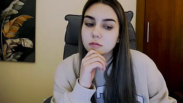 Snapshot of Lili_magic chatting on February 23, 2025, 4:02 pm Lili magic online show from February 23, 2025, 4:02 pm